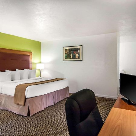 Quality Inn & Suites At Coos Bay North Bend Zewnętrze zdjęcie