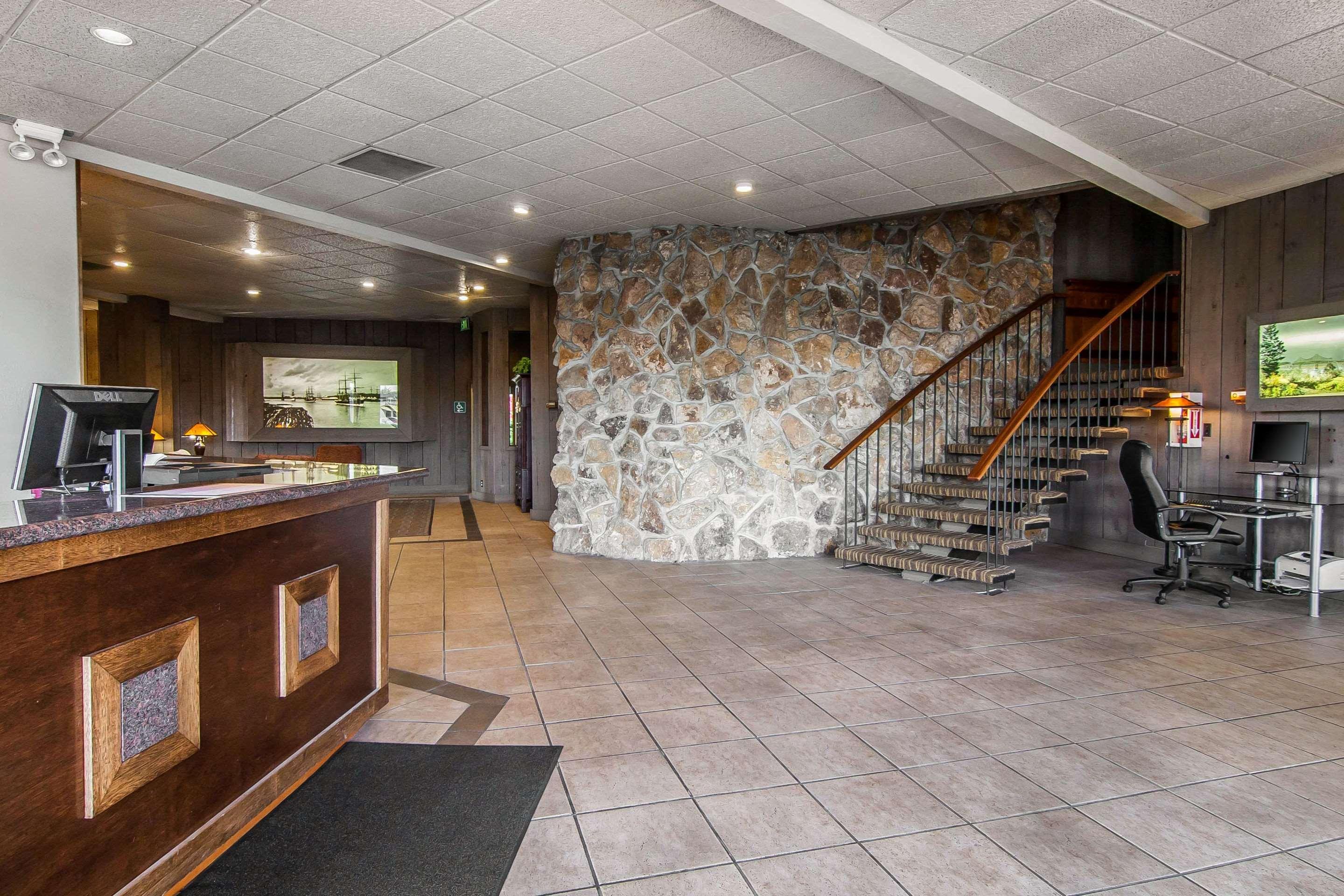 Quality Inn & Suites At Coos Bay North Bend Zewnętrze zdjęcie