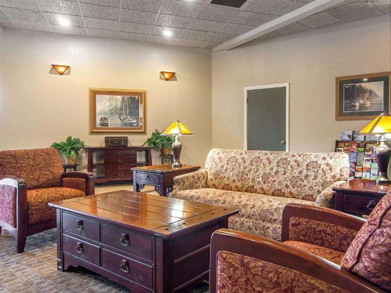 Quality Inn & Suites At Coos Bay North Bend Zewnętrze zdjęcie