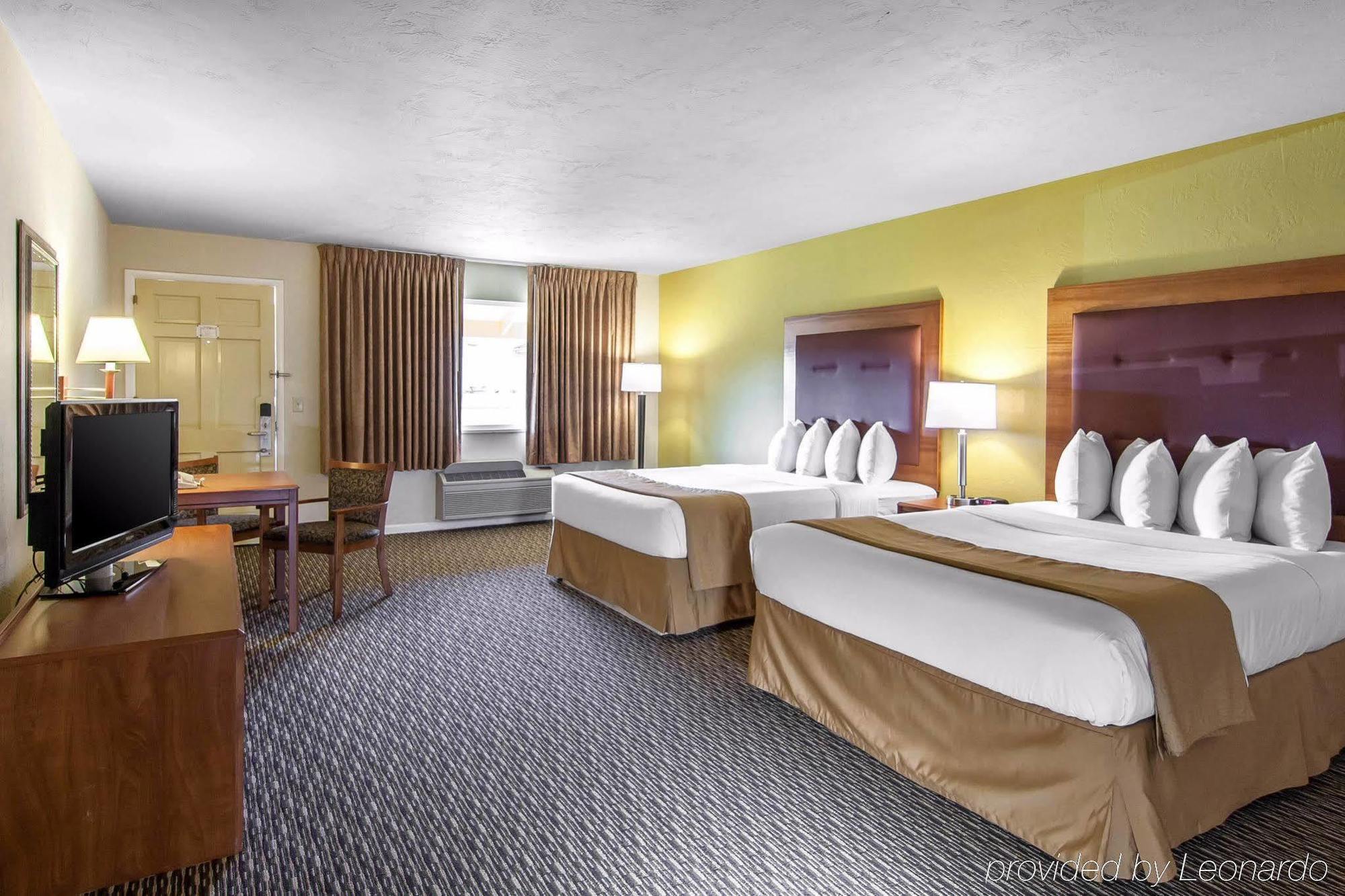 Quality Inn & Suites At Coos Bay North Bend Zewnętrze zdjęcie