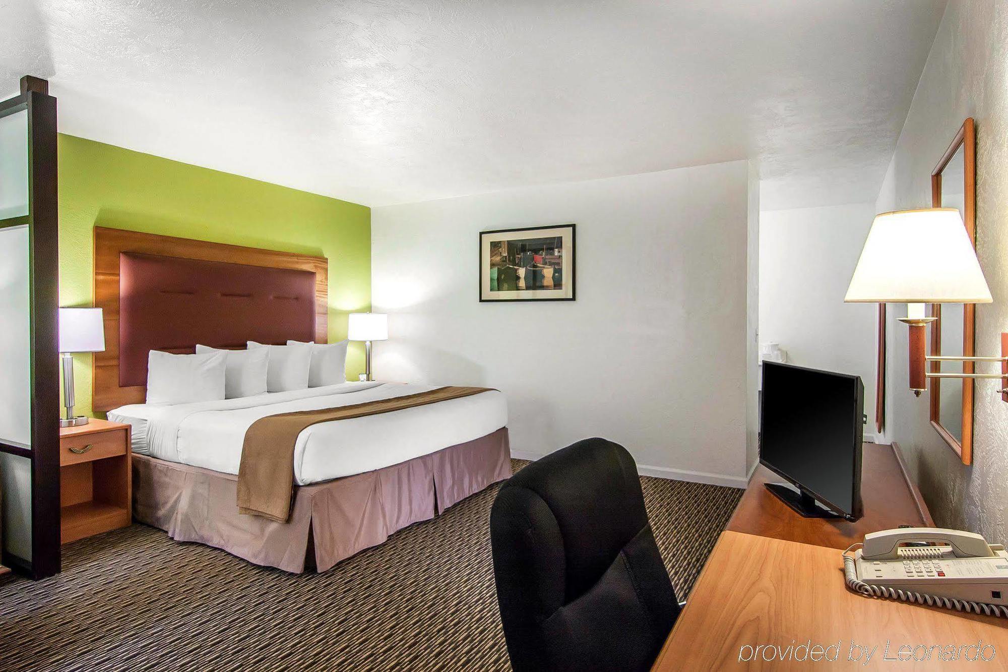 Quality Inn & Suites At Coos Bay North Bend Zewnętrze zdjęcie