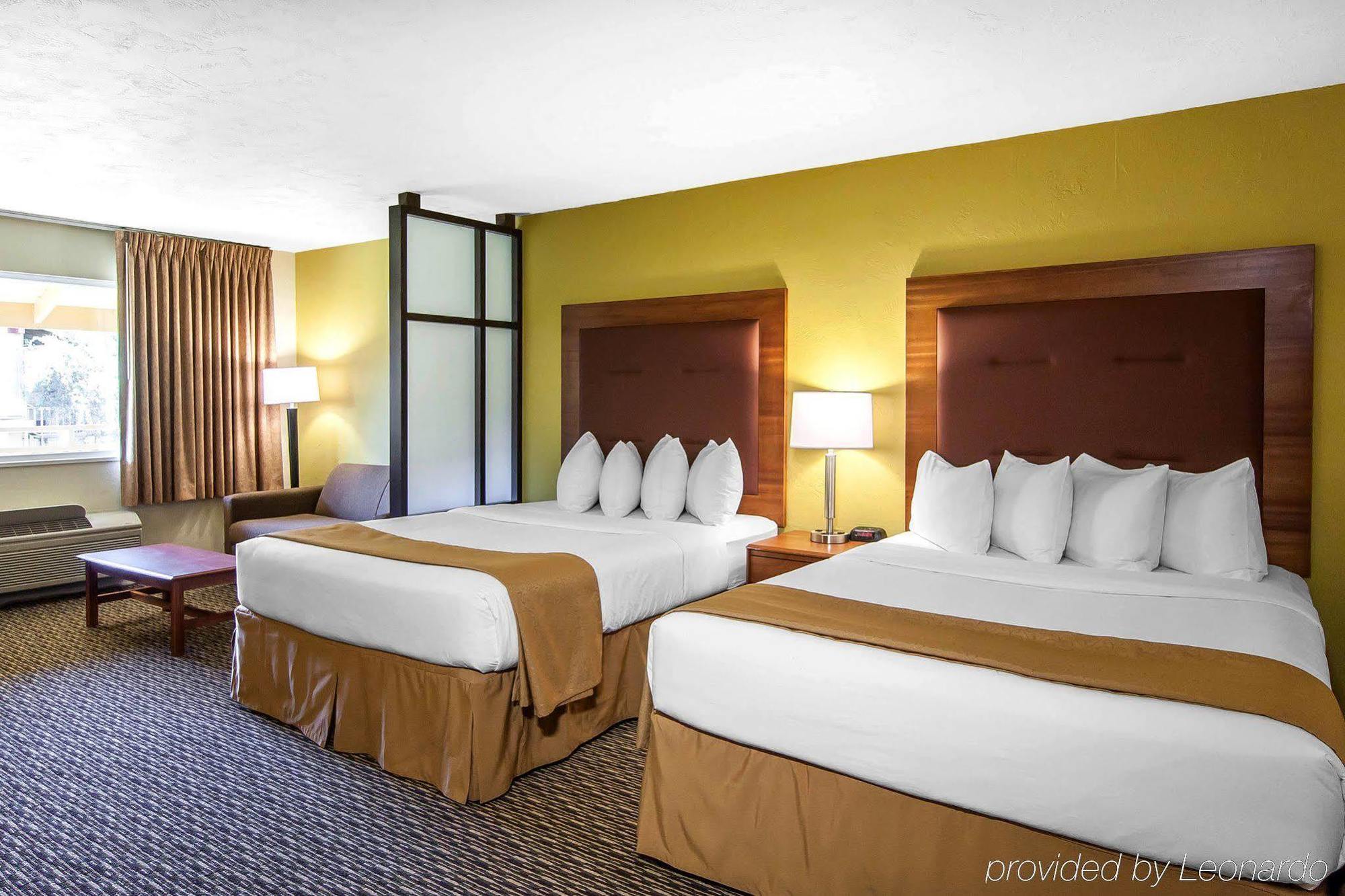 Quality Inn & Suites At Coos Bay North Bend Zewnętrze zdjęcie